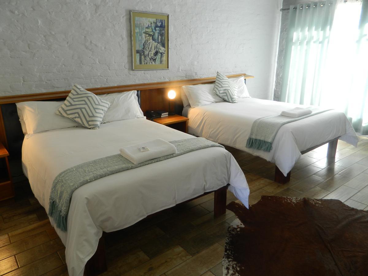 קולסברג Merino Inn Hotel מראה חיצוני תמונה